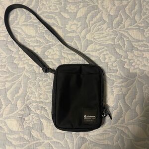 lululemon athletica Black Belt Bag